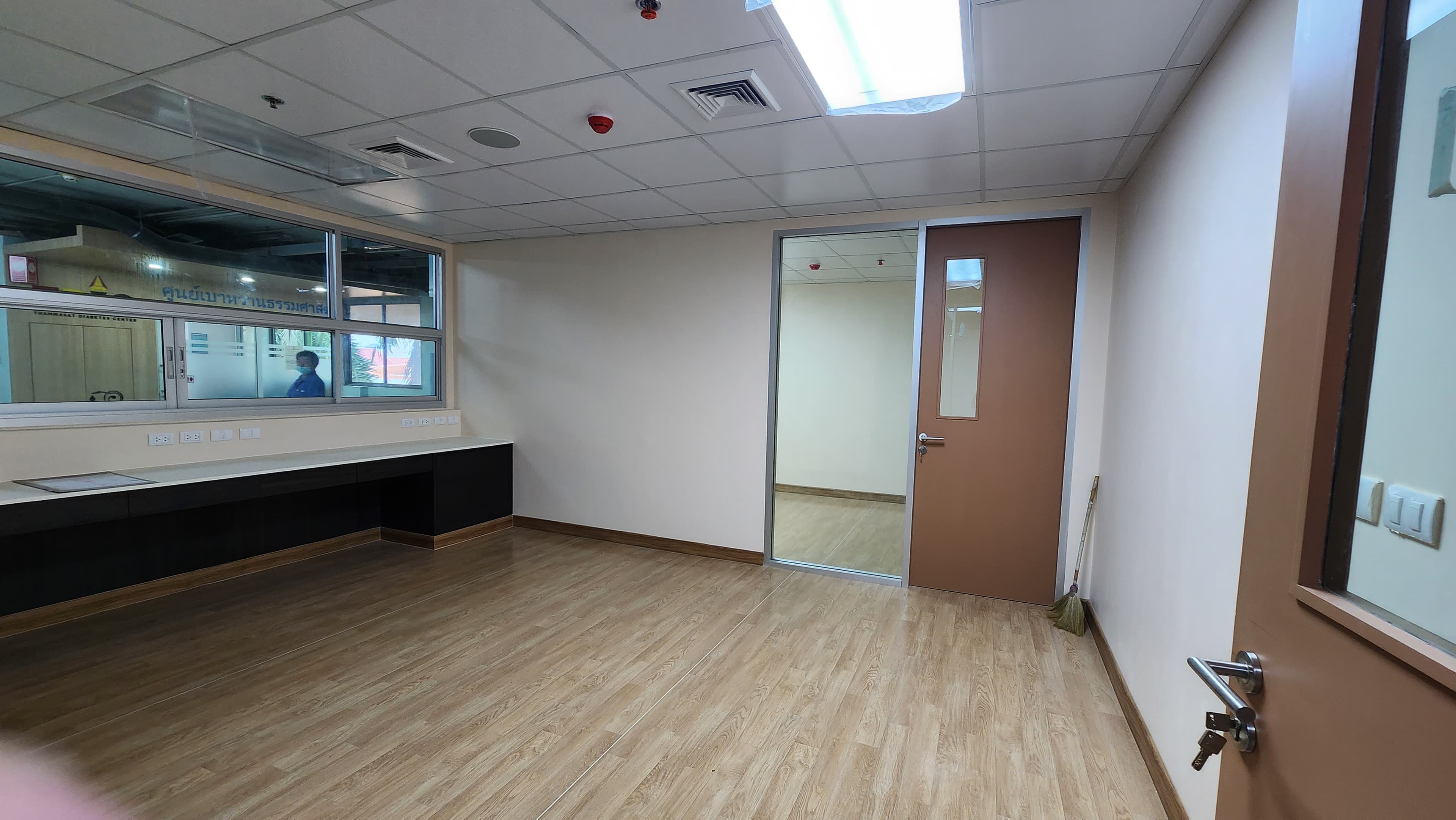 โครงการปรับปรุงห้องปฏิบัติการตรวจวินิจฉัยทางการแพทย์ อาคารกิตติวัฒนา ชั้น 3 รพ.ธรรมศาสตร์