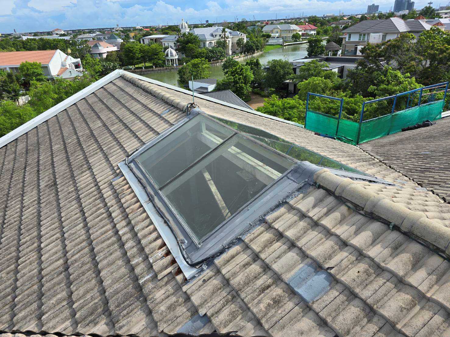 ปรับปรุงหลังคาบ้านคุณศุภกิจ เจียรวนนท์