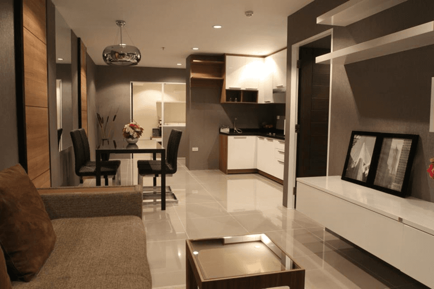 THE WATERFORD DIAMOND TOWER SUKHUMVIT 30/1