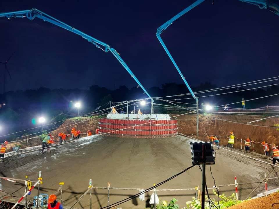 โครงการก่อสร้างฐานกังหันลม BOTHONG WIND FARM