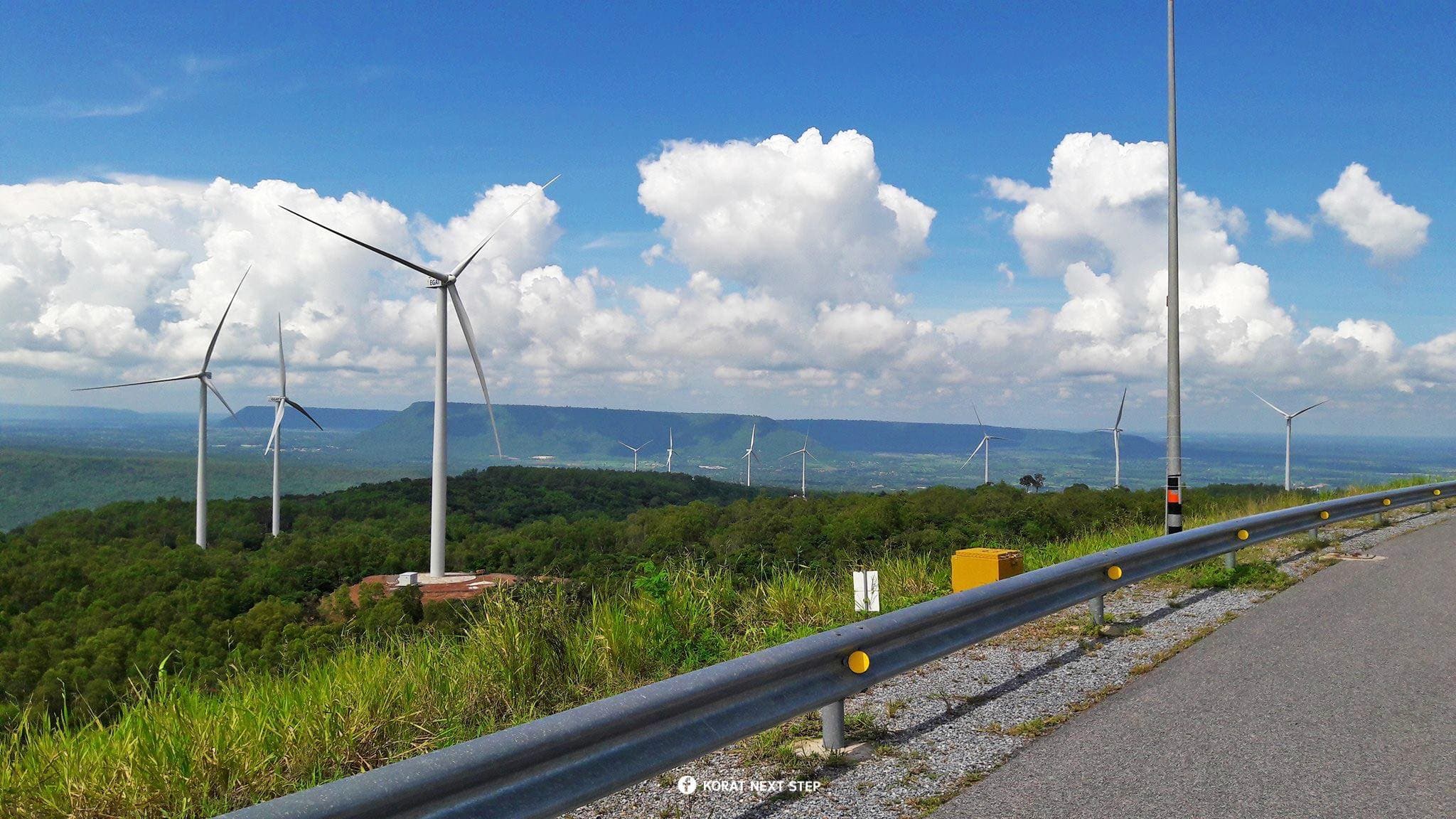 โครงการกังหันลมเขายายเที่ยง ลำตะคอง